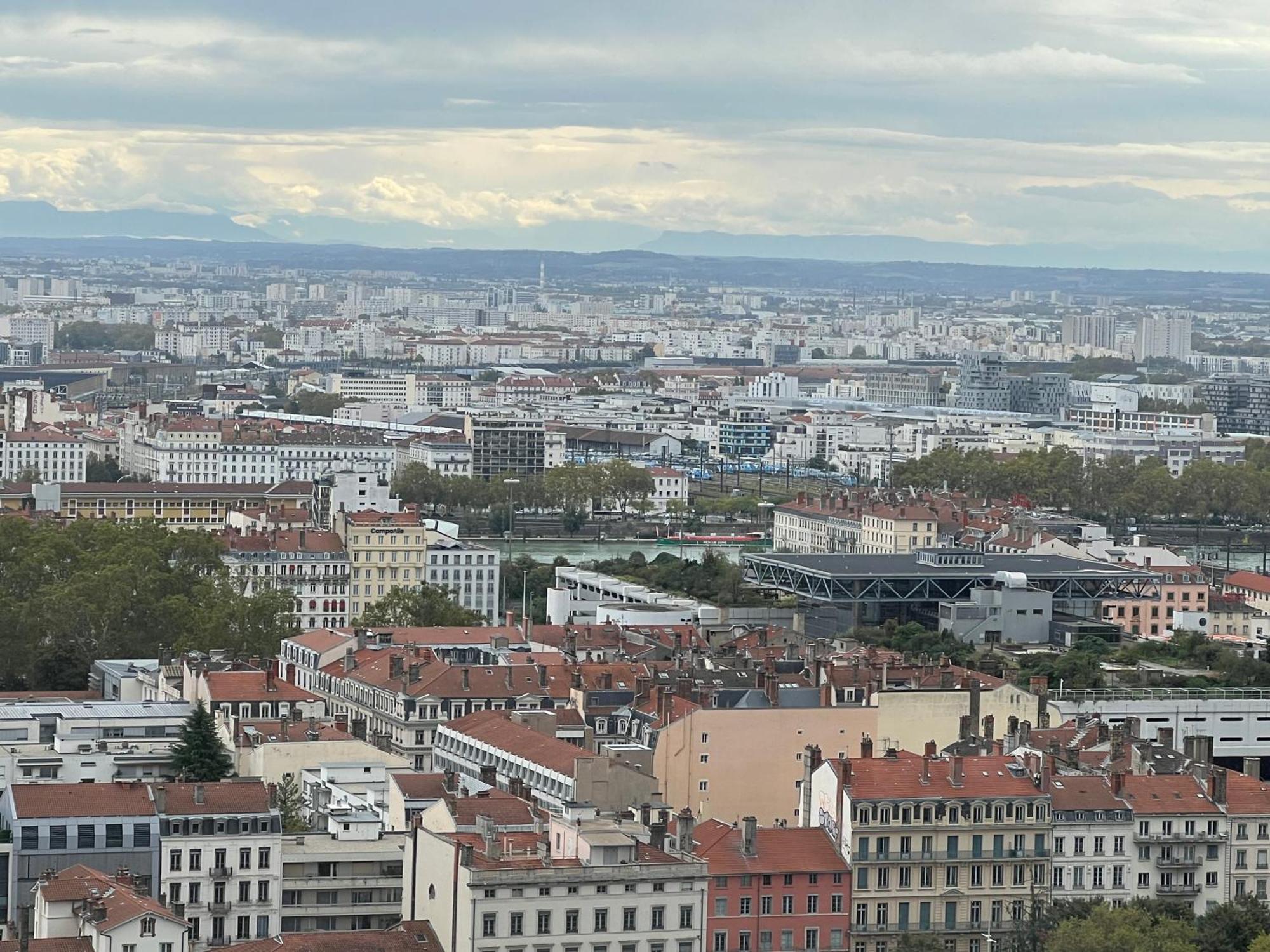 Chambre Dans Les Hauteurs De Lyon Proche Fourviere Chez L Hote Exterior foto
